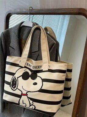 Snoopy Girl Cute Cartoon Fashion Versatile Casual Lightweight Large Canvas Bag